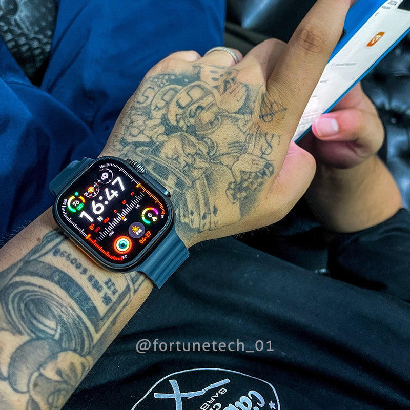 Watch Ultra 3 49mm - Tela Amoled e Armazenamento interno